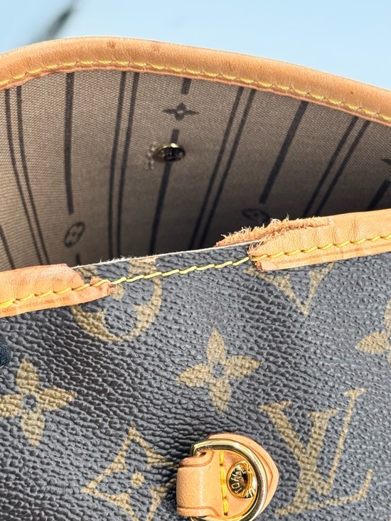 Louis Vuitton Monogram Canvas Tote with Green & Pink Center Stripe - Picture 6 of 16